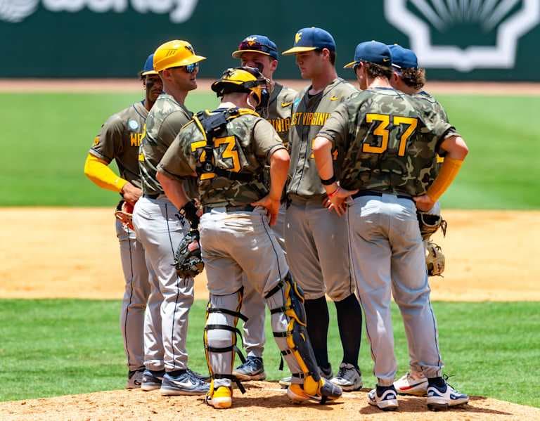 WVSports: West Virginia Mountaineers  Football & Basketball Recruiting
