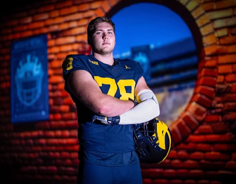 Maize&BlueReview: Michigan Wolverines  Football & Basketball Recruiting