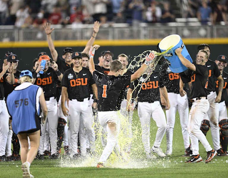 BeaversEdge: Oregon State Beavers  Football & Basketball Recruiting